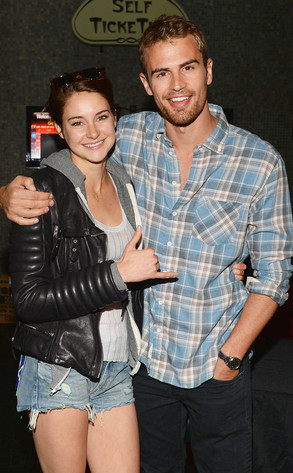 Shailene Woodley, Theo James Shailene Woodley, Theo James